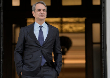 Ξανά στον «Ευαγγελισμό» ο Κυριάκος Μητσοτάκης - Ενημερώθηκε για την πορεία της υγείας του Γιώργου Μυλωνάκη