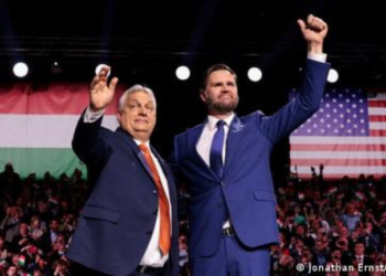 Ξηλώνεται (κι άλλο) το πουλόβερ στην ΕΕ