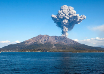 «Ξύπνησε» το ηφαίστειο Σακουρατζίμα στην Ιαπωνία – Δείτε βίντεο