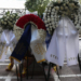 16 χρόνια από την τραγωδία της Marfin: Πολίτες αφήνουν λουλούδια στο μικρό μνημείο - Βίντεο