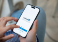 Αυστριακή ΜΚΟ καταγγέλλει το LinkedIn για παράνομη πώληση ψηφιακών δεδομένων των χρηστών