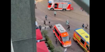 Αυτοκίνητο έπεσε πάνω σε πλήθος στη Λειψία: Δύο νεκροί - Συνελήφθη ο οδηγός - Δείτε βίντεο