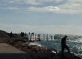 Αυτοκίνητο έπεσε στη θάλασσα στο Ρίο - Έρευνες για τυχόν επιβαίνοντες