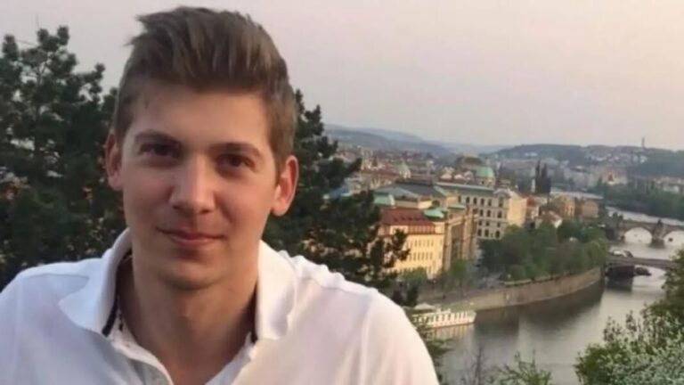 Αλέξης Τσικόπουλος: Το θρίλερ με τραγικό τέλος, ο βοσκός και το μπλε φούτερ