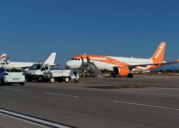 Αναγκαστική προσγείωση στο αεροδρόμιο Χανίων λόγω… απείθαρχου επιβάτη