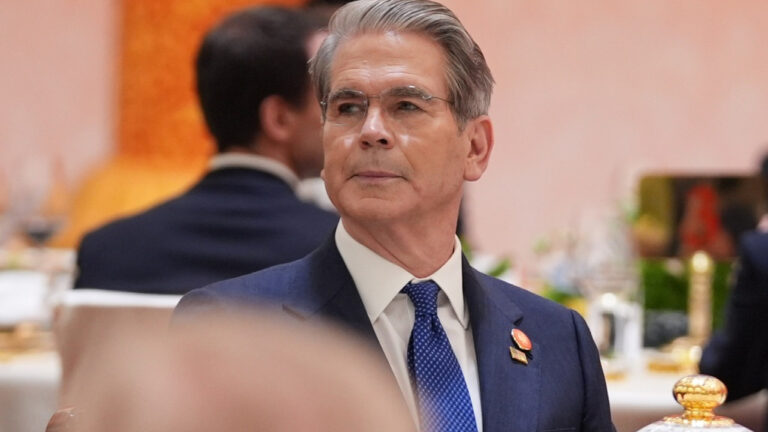 Μπέσεντ: «Ο Τραμπ κατανοεί την ευαισθησία γύρω από το ζήτημα της Ταϊβάν»
