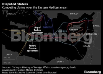 Bloomberg: Η Τουρκία καταθέτει νομοσχέδιο για φυσικό αέριο σε αμφισβητούμενες περιοχές του Αιγαίου