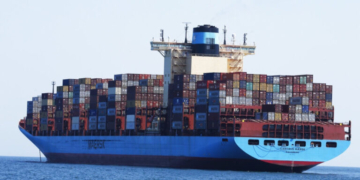 CEO Maersk στο CNN: Πρέπει να μετακυλίσουμε στους πελάτες το κόστος του πολέμου στο Ιράν