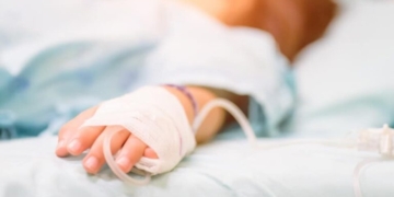 Χανιά: 3χρονο κοριτσάκι μεταφέρθηκε στο νοσοκομείο με σοβαρά τραύματα από χτυπήματα
