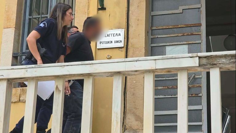 Χανιά: Ένοχος ο 47χρονος για σωματική βλάβη στον 16χρονο γιο του που βρίσκεται στο φάσμα του αυτισμού