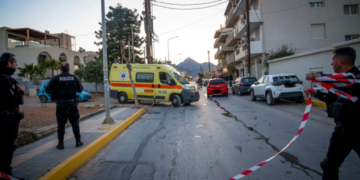 «Δεν έβλεπα τίποτα άλλο παρά τον φονιά του γιου μου»: Η απολογία του 54χρονου για το έγκλημα στην Κρήτη