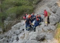 Διάσωση τραυματισμένου άνδρα στο φαράγγι της Αγίας Ειρήνης στα Χανιά