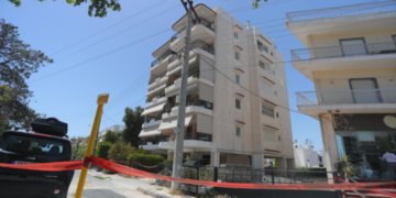 Δήμος Ηλιούπολης: Κήρυξε τριήμερο πένθος λόγω του θανάτου της 17χρονης