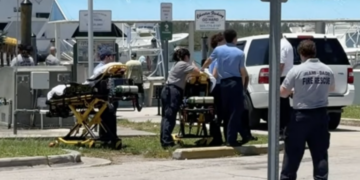 Έκρηξη σε πλοίο στο Μαϊάμι - Πάνω από 10 άτομα στο νοσοκομείο
