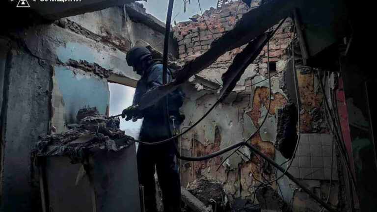Επίθεση με drones στα σύνορα Ρωσίας–Ουκρανίας: Τραυματίες σε Σεμπέκινα και Ντνίπρο