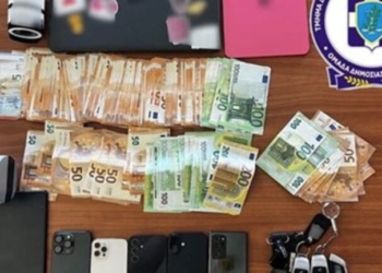 Εξάρθρωση εγκληματικής οργάνωσης στην Κομοτηνή: Απάτες με ζημιά άνω των 450.000 ευρώ στο Δημόσιο