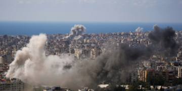 Έξι διασώστες σκοτώθηκαν σε δύο ισραηλινά πλήγματα στον νότιο Λίβανο