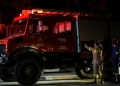 Φωτιά σε πολυκατοικία στο Ωραιόκαστρο - Αστυνομικοί απεγκλώβισαν γυναίκα και τα 3 παιδιά της