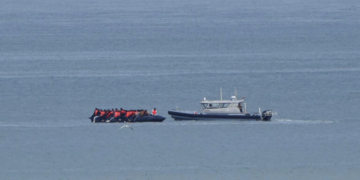 Γαλλία: Δύο μετανάστριες έχασαν τη ζωή τους στην προσπάθεια να διασχίσουν τη Μάγχη