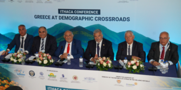 Η Ελλάδα κινδυνεύει να χάσει 1,7 εκατ. κατοίκους έως το 2060