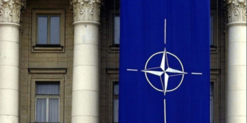 «Η Ευρώπη να επενδύσει περισσότερο στην άμυνα»: Το μήνυμα του ΝΑΤΟ μετά την απόφαση για απόσυρση αμερικανικών δυνάμεων από τη Γερμανία
