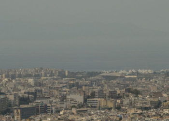 Κορυφώνεται σήμερα η μεταφορά αφρικανικής σκόνης - Ποιες περιοχές επιβαρύνονται