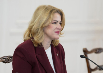 Λετονία: Ο Άντρις Κούλμπεργκς προτείνεται για νέος πρωθυπουργός μετά την παραίτηση της Σιλίνια