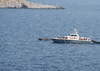 Μακρόνησος: Προσάραξη ρυμουλκού βόρεια του νησιού - Δεν αναφέρθηκαν τραυματισμοί