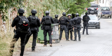 Μεγάλη επιχείρηση της ΕΛΑΣ στην Κρήτη για ναρκωτικά, όπλα και επιδοτήσεις - 15 προσαγωγές