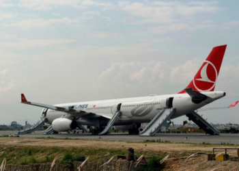 Μικρής έκτασης φωτιά σε αεροσκάφος της Turkish Airlines που προσγειώθηκε στο Κατμαντού, σώοι οι επιβαίνοντες