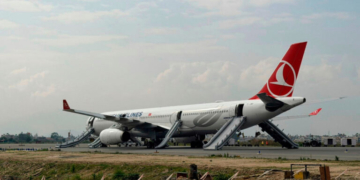 Μικρής έκτασης φωτιά σε αεροσκάφος της Turkish Airlines που προσγειώθηκε στο Κατμαντού, σώοι οι επιβαίνοντες