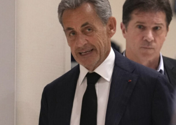 Νικολά Σαρκοζί: Ποινή φυλάκισης επτά ετών ζητούν οι εισαγγελείς