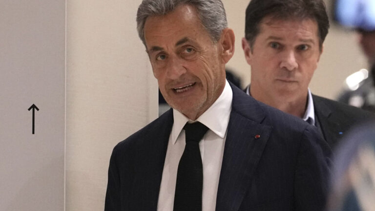 Νικολά Σαρκοζί: Ποινή φυλάκισης επτά ετών ζητούν οι εισαγγελείς