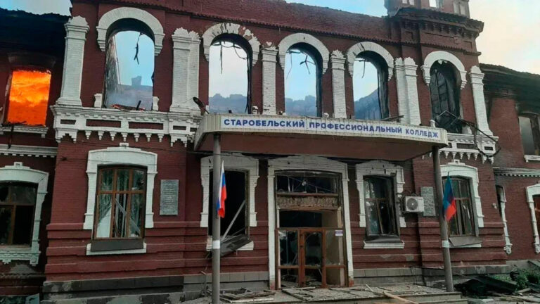 Ο ΟΗΕ καταδικάζει τις επιθέσεις σε κτίριο κολεγίου στο Λουχάνσκ: «Μην κλιμακώνετε την κατάσταση»