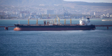 Oι ουκρανικές δυνάμεις έπληξαν δύο τάνκερ του ρωσικού σκιώδους στόλου στο Νοβοροσίσκ