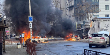 Ουκρανία: Δύο νεκροί σε ρωσική επίθεση στη Χερσώνα