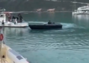Ουκρανικού τύπου το ναυτικό drone που εντοπίστηκε στη Λευκάδα - Δεν έφερε εκρηκτικά
