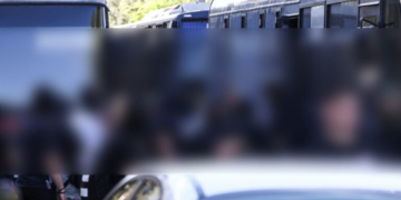 Προφυλακίστηκαν 6 από τους 8 κατηγορούμενους για τη ληστεία σε τράπεζα της Κάτω Τιθορέας - Επεισόδια στα δικαστήρια