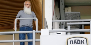 Πρόστιμο στους παίκτες του ΠΑΟΚ και απαγορευτικό διακοπών μέχρι την Τετάρτη