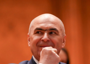 Ρουμανία: Κατέρρευσε η κυβέρνηση του Μπολοζάν ύστερα από ψηφοφορία επί προτάσεως δυσπιστίας