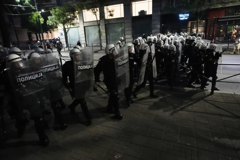 Σερβία διαδήλωση