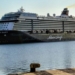 Στα Χανιά το Mein Schiff μετά τον αποκλεισμό του στα Στενά του Ορμούζ