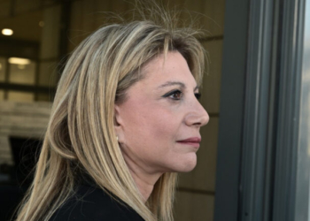 Στον Άρειο Πάγο η Μαρία Καρυστιανού: «Ήρθα να ζητήσω αναβάθμιση της κατηγορίας για τον Καραμανλή –Είμαστε έτοιμοι για την ανακοίνωση του κινήματος»