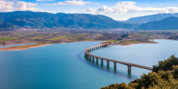 Συναγερμός στην Κοζάνη: Εντοπίστηκε νεκρός άνδρας στη λίμνη Πολυφύτου -Ήταν μέσα σε αυτοκίνητο