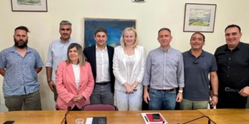 Συνάντηση Αυγενάκη με τη Διοικούσα Επιτροπή του ΤΕΕ/ΤΑΚ για αδειοδοτήσεις, περιουσιακά ζητήματα και οικισμούς