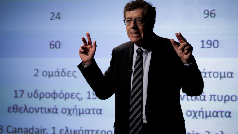 Συνολάκης για οσμή: Θα ξαναγίνει προφανώς, αλλά για να μάθουμε τι είναι πρέπει να έχουμε αντανακλαστικά