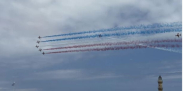 Τα Red Arrows «έσκισαν» τον ουρανό πάνω από το ενετικό λιμάνι των Χανίων- Δείτε βίντεο
