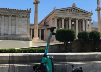Τι λένε οι πολίτες για τα ηλεκτρικά πατίνια - «Επικίνδυνα, να καταργηθούν τελείως», «χρήσιμο μέσο, μέτρα μόνο για ανηλίκους»