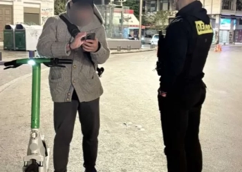 Τροχαία Αττικής: Έλεγχοι στα ηλεκτρικά πατίνια - 135 παραβάσεις για έλλειψη κράνους και επήρεια αλκοόλ