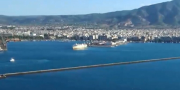Βόλος: Στις 18:00 ο απόπλους του «SUPER STAR II» από το λιμάνι μετά την ταλαιπωρία επιβατών
